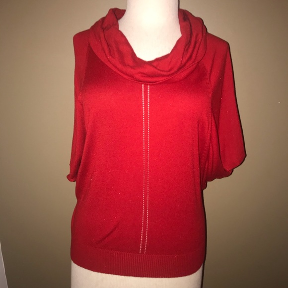 Raffaella Red cow neck short sleeve - Picture 2 of 7